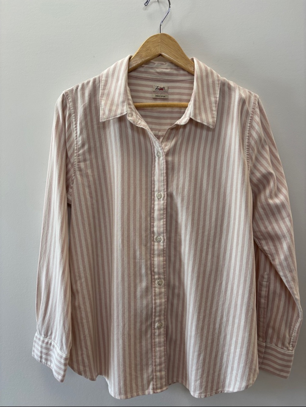 Faherty Pink and White Striped Button-Down Shirt
